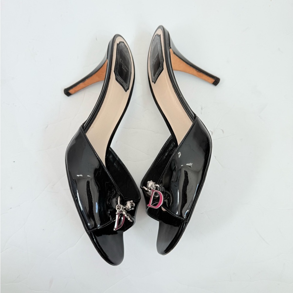 Dior Black Patent Leather Open-Toe Heels with Silver & Pink 'D' Charms - Picture 6 of 9